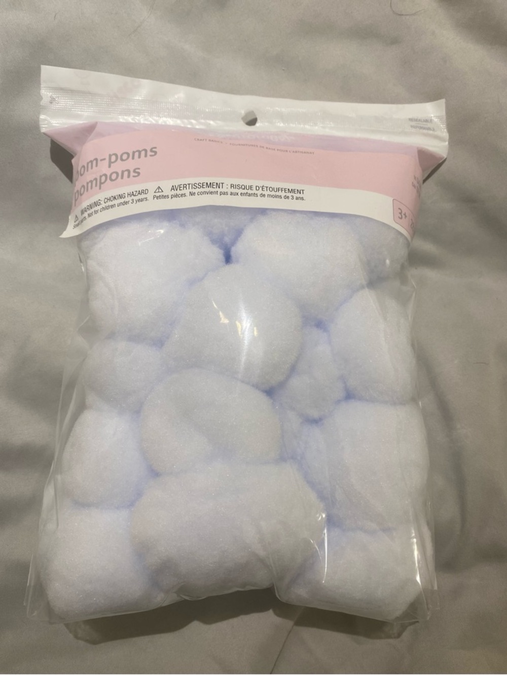Creatology Lilac Pom Poms 28pc Craft Basics  DIY